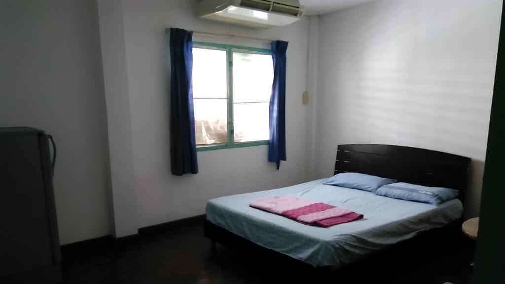 Hotel Devika Fe Jomtien Beach Exterior foto